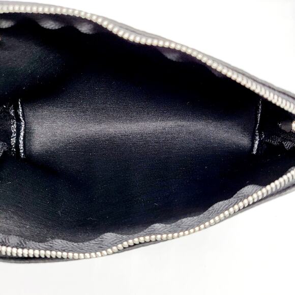 The White Company Exclusively for British Airways Black Mini Travel Pouch - Picture 6 of 10